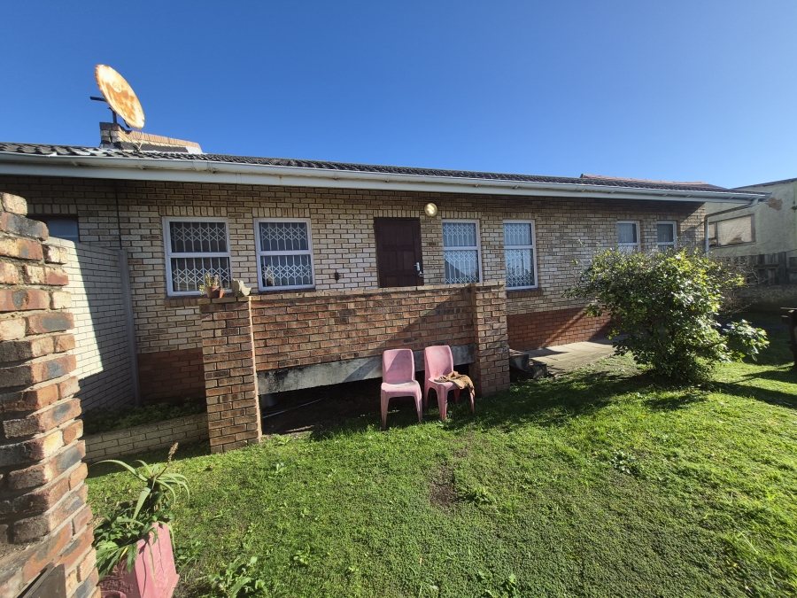 2 Bedroom Property for Sale in West Bank Eastern Cape